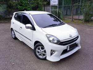 Jual bekas Toyota Agya 1.0 S TRD Sportivo g AT Matic 2015 2016 Putih Istimewa Ori,lokasi di Jakarta Pusat