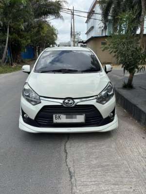 Jual bekas Toyota Agya 1,2 TRD Matic 2019 , 2018 , 2020, Brio 2018 , 2017 , Ayla,lokasi di Medan Kota