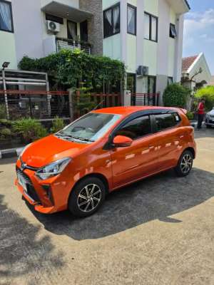 Jual bekas Toyota Agya G 1.2 Automatic km 31.000,lokasi di Depok Kota