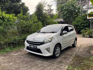 Jual bekas Toyota Agya G 2016 Matic AT Genap,lokasi di Jakarta Selatan