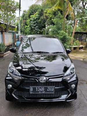 Jual bekas Toyota Agya GR AT 2021 Bensin,lokasi di Tangerang Selatan Kota