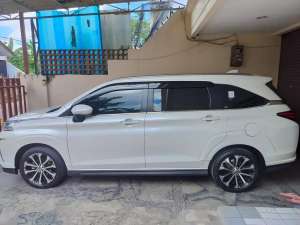 Jual bekas Toyota All New Veloz 2021 CVT Bensin,lokasi di Surabaya Kota