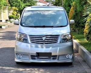 Jual bekas TOYOTA ALPHARD 2.4 V ASG HOME THEATRE AUDIO 2004 ABU ABU.METALIK,lokasi di Surabaya Kota