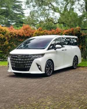 Jual bekas Toyota Alphard 2.5 HEV Hybrid 2023,lokasi di  ,Jakarta Selatan