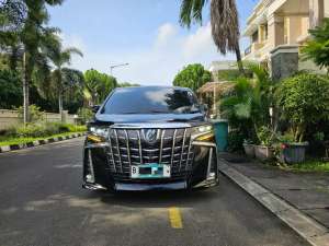 Jual bekas Toyota Alphard CBU Welcab Jarang Ada,lokasi di Jakarta Pusat