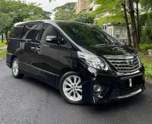 Jual bekas TOYOTA ALPHARD S 2008 PREMIUM SOUND BLACK INTERIOR ORI HARGA CASH NETT,lokasi di Jakarta Barat