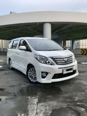 Jual bekas Toyota Alphard SC Audioless Th 2013 BLN 12 White Full Original Paint,lokasi di Jakarta Pusat