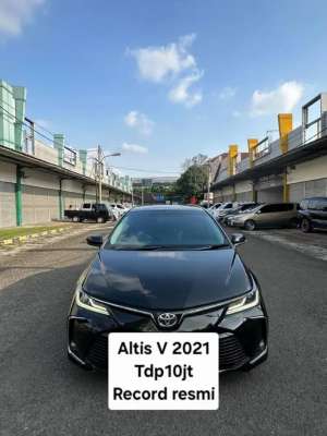 Jual bekas TOYOTA ALTIS V 2021 TDP 10jt HITAM 2022 ODO 2020 new model,lokasi di Jakarta Pusat
