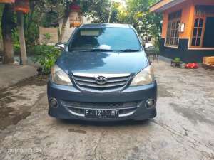 Toyota Avanza 1.5 S Automatic lokasi di Kulon Progo Kab., tersedia melalui melalui situs Olx