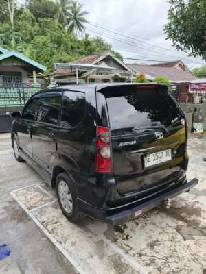 Jual bekas Toyota Avanza 1.5 S Manual MT 2010 New G Veloz AT Matic Luxury TRD GR,lokasi di  ,Lampung Utara Kab.
