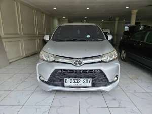 Jual bekas Toyota Avanza 1.5 Veloz Tahun 2017 Silver AT,lokasi di Jakarta Timur
