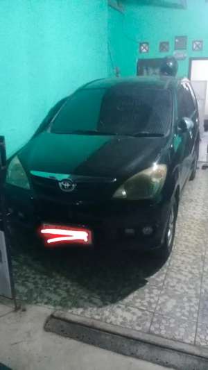 Jual bekas Toyota Avanza 2010 Bensin,lokasi di Bogor Kab.