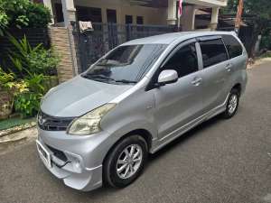 Jual bekas Toyota Avanza 2012 Bensin,lokasi di  
