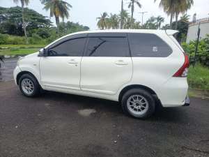 Jual bekas Toyota Avanza 2013 1,3G MANUAL PUTIH,lokasi di Tangerang Kota