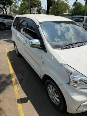 Jual bekas Toyota Avanza 2015 Bensin,lokasi di Tangerang Selatan Kota