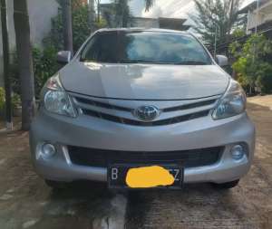 Jual bekas Toyota Avanza E 2012 AT Terawat Kilometer 121 ribu Record,lokasi di Jakarta Timur