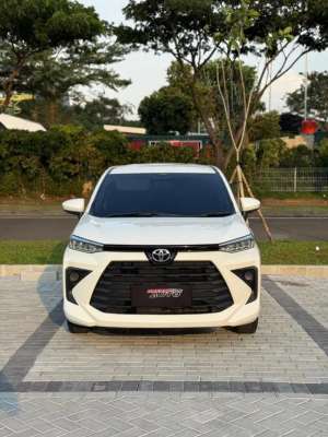 Jual bekas Toyota Avanza E Matic CVT NIK 2022 putih Mulus Xenia Alvez G non tss,lokasi di Tangerang Selatan Kota