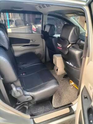 Jual bekas Toyota Avanza manual 2021,lokasi di Maros Kab.