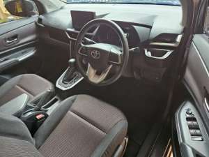Jual bekas Toyota Avanza tipe G bensin matic,lokasi di Jakarta Pusat
