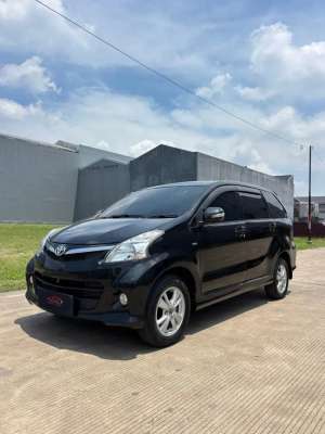 Jual bekas Toyota Avanza Veloz 1.5 2012 AutomaticHitam Metalik,lokasi di  