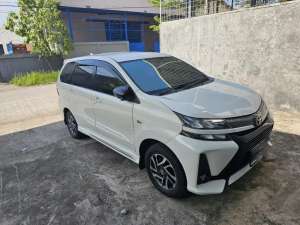 Jual bekas Toyota Avanza Veloz 1.5 AT, Putih, Tahun 2020,lokasi di Makassar Kota