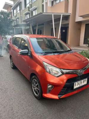 Jual bekas Toyota Calya G Matic 2019 Orange Metalic,lokasi di Tangerang Kota