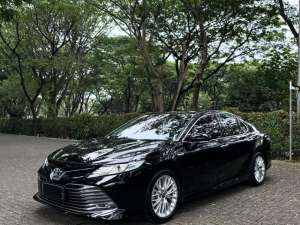 Jual bekas Toyota Camry 2019 Hybrid 2.5L Facelift,lokasi di Jakarta Pusat