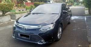 Jual bekas Toyota Camry 2.5V AT 2017,lokasi di Tangerang Kab.