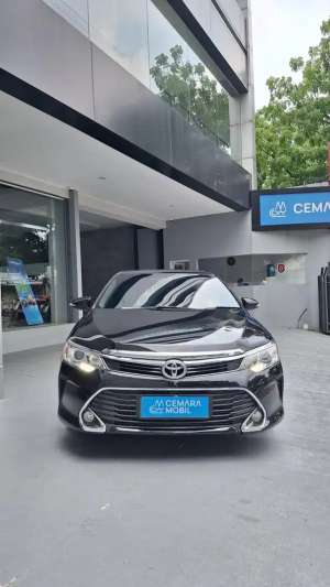 Jual bekas Toyota Camry V AT2017 Bensin,lokasi di Bandung Barat Kab.