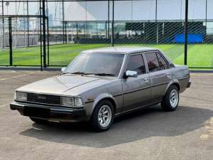 Jual bekas Toyota Corolla 1983 Bensin,lokasi di Bekasi Kota