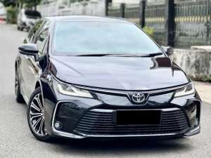 Jual bekas Toyota Corolla Altis V Matic 2022 Hitam Met No Genap TDP 20 Juta,lokasi di  ,Jakarta Selatan