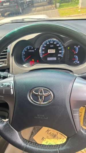 Jual bekas Toyota Fortuner 2015 Diesel,lokasi di Tangerang Kab.