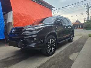 Jual bekas Toyota Fortuner 2017 Diesel,lokasi di Ngawi Kab.