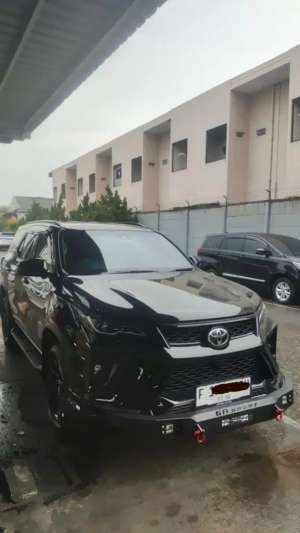 Jual bekas Toyota Fortuner 2025 Diesel,lokasi di Bogor Kota