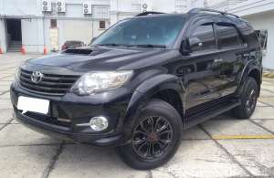Jual bekas Toyota Fortuner 2.5 G VNT AT 4x2 Diesel AT-nik 2014,lokasi di Jakarta Utara