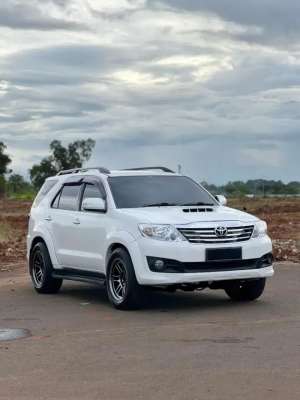 Jual bekas TOYOTA FORTUNER 2.5 G VNT DIESEL AT 4X4 2015,lokasi di  ,Jakarta Selatan