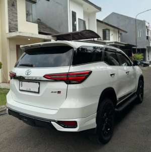 Jual bekas Toyota Fortuner 2.8 GR Sport 4x2 AT 2023 Odometer Low Istimewa,lokasi di Tangerang Kota