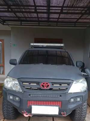 Jual bekas Toyota Fortuner V 4x4 matic terawat,lokasi di  ,Tangerang Selatan Kota