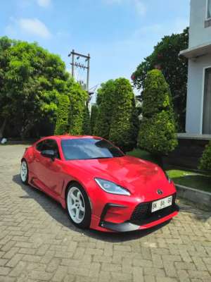 Jual bekas Toyota GR86 tahun 2023 matic warna merah,lokasi di Medan Kota