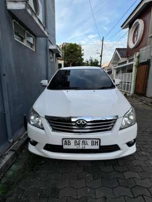 Jual bekas Toyota Grand Innova 2.0 Type V,lokasi di Yogyakarta Kota