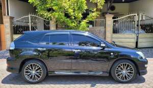 Toyota Harrier 2008 lokasi di Makassar Kota, tersedia melalui melalui situs Olx