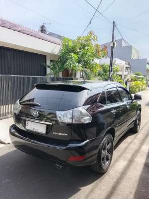 Jual bekas Toyota Harrier 2010 Bensin,lokasi di Tangerang Selatan Kota