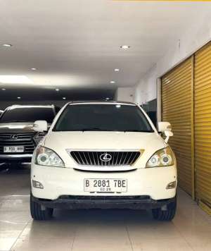 Jual bekas Toyota Harrier 2.4 L Premium 2010 March Automatic Putih Metalik Vieta,lokasi di Jakarta Utara