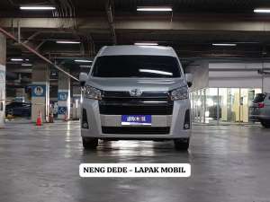 Jual bekas Toyota Hiace 2.8 Premio Manual 10 Seat 2023,lokasi di Jakarta Timur