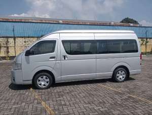 Jual bekas Toyota Hiace Commuter 2018 Good Condition,lokasi di Jakarta Barat