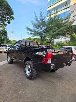 Jual bekas Toyota Hilux 2022 Single Cabin 4x4 Sc Pick up Tgn1,lokasi di Jakarta Pusat