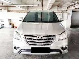 Jual bekas Toyota Innova 2.7 V Type Tertinggi Facelift 2014 Tangan Pertama Rawatan Resmi ATPM Mulus Siap Pakai,lokasi di Jakarta DKI