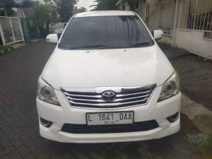 Jual bekas Toyota Innova diesel,lokasi di Surabaya Kota