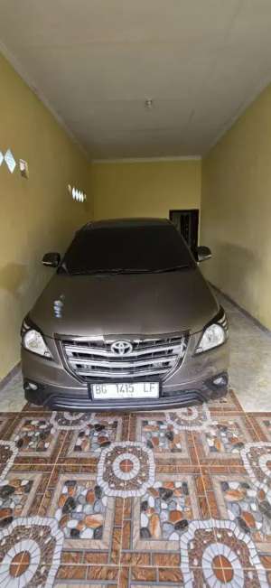 Jual bekas Toyota Innova Diesel 2010 up 2015,lokasi di Banyuasin Kab.