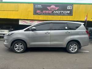 Jual bekas Toyota Innova G 2.4 Diesel matic 2017 kondisi mesin body istimewa,lokasi di Jakarta Timur